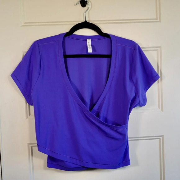 Athleta Tops - Athleta Transcend Wrap Top Amphitrite Blue Crop Fitted Yoga Pilates Gym XL
